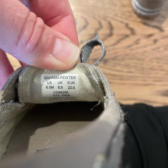 Sequin silver Sperry’s - Picture 5 of 5